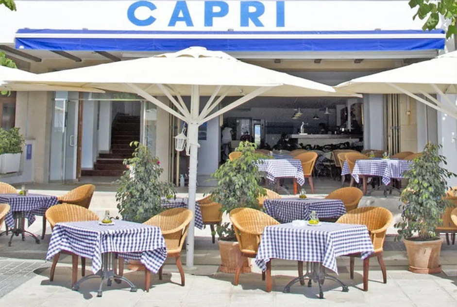 01_hotel_capri_Enjoy