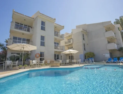 Apartamentos Massol